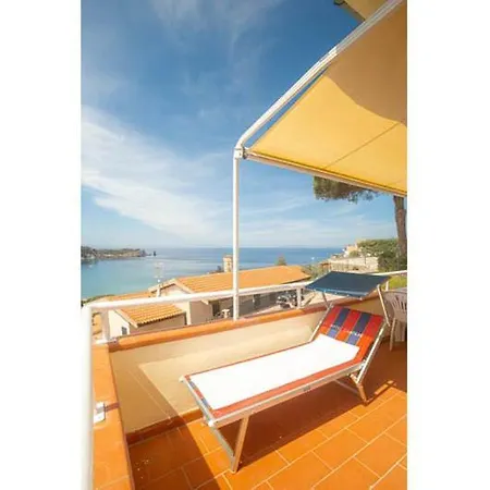 Giglio Viola Apartment
