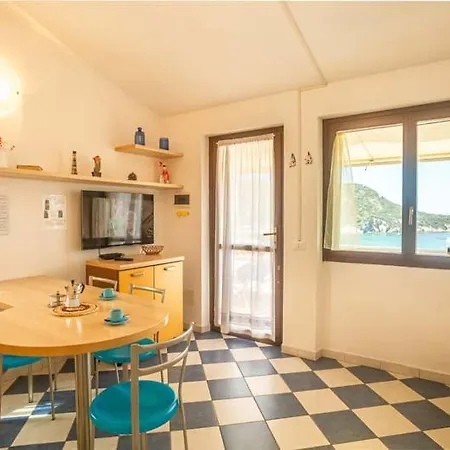 Apartment Giglio Viola *